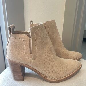 Dolce Vita Beige Suede Ankle Booties with Stacked Heel